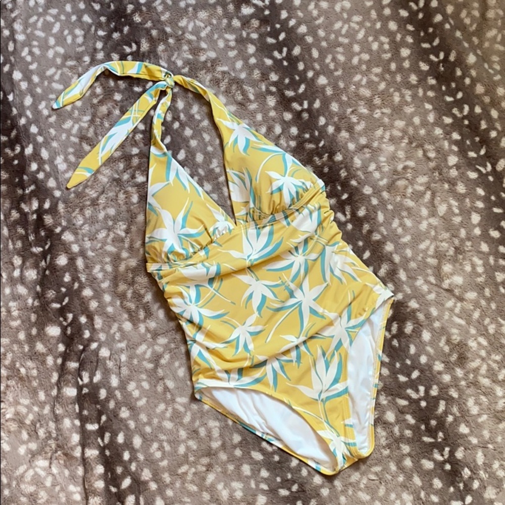 Carve Designs Halter One Piece Shirred Side Med